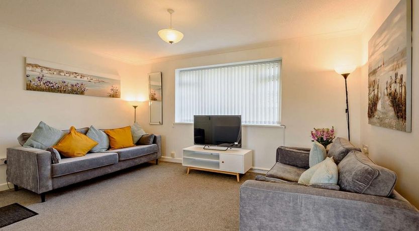 Photo of 2 Bed in Scurlage