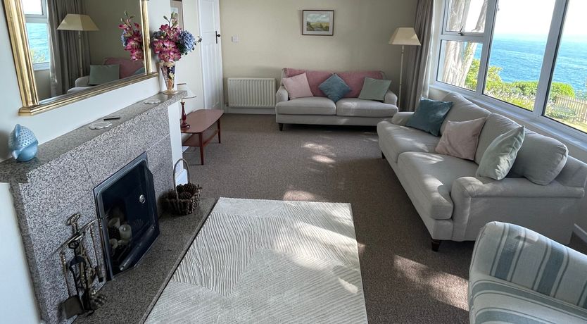 Photo of Rocklea Seaside Cottage