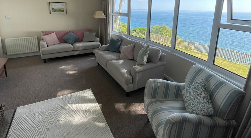 Photo of Rocklea Seaside Cottage