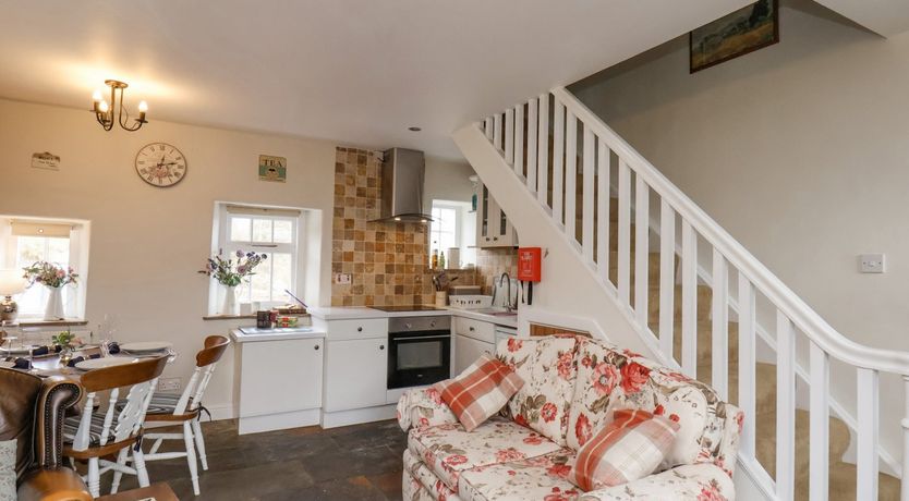 Photo of 2 Primrose Villas