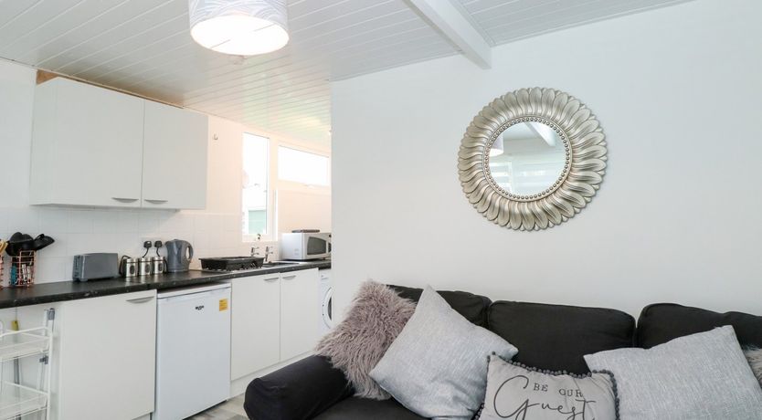 Photo of 39 Hawaii Beach Bungalows