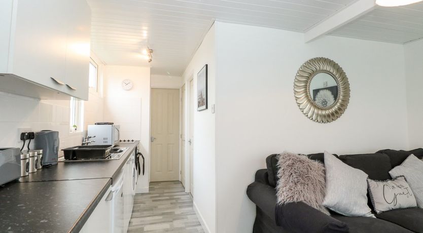 Photo of 39 Hawaii Beach Bungalows