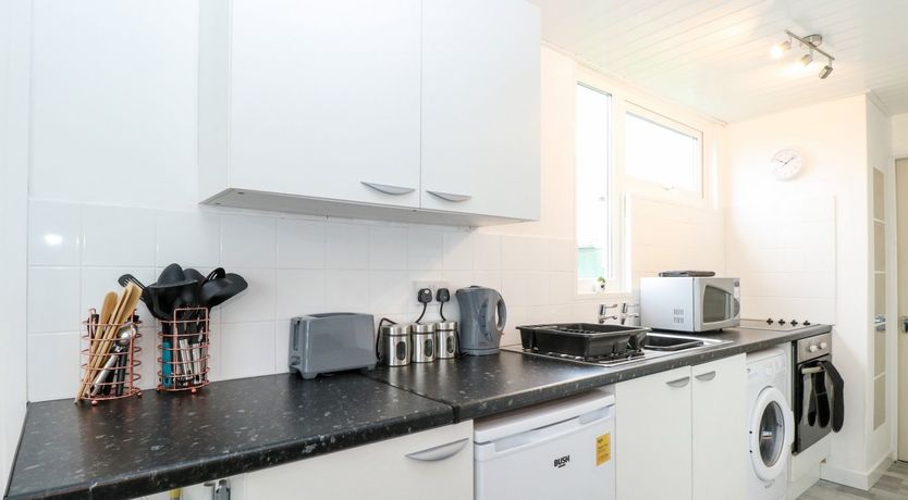 Photo of 39 Hawaii Beach Bungalows