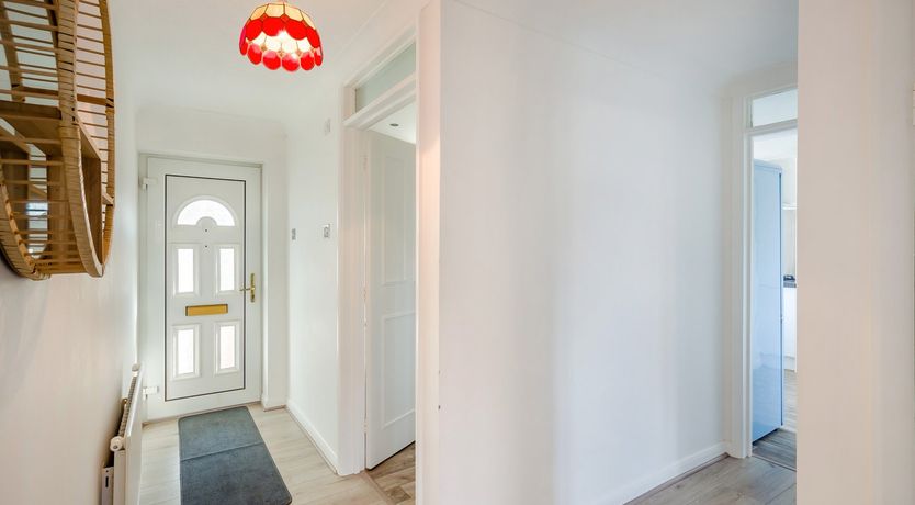 Photo of 44 West Front Road