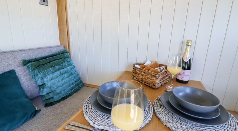 Photo of Cariad Bach