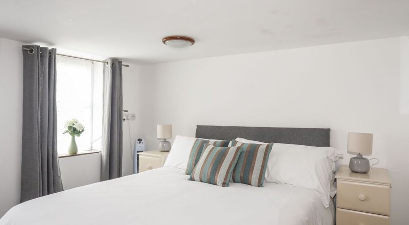 Photo of Mur Cwpwl - Annex