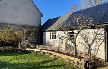 Carnotze Holiday Cottage