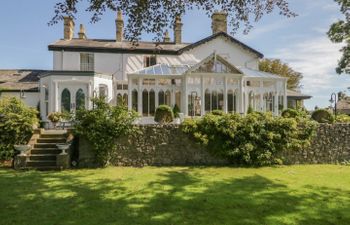 Valley View Holiday Cottage