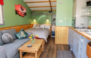 Wild Acre Holiday Cottage