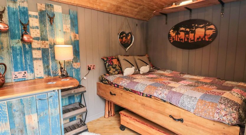 Photo of The Hideaway, Shepherd's Hut