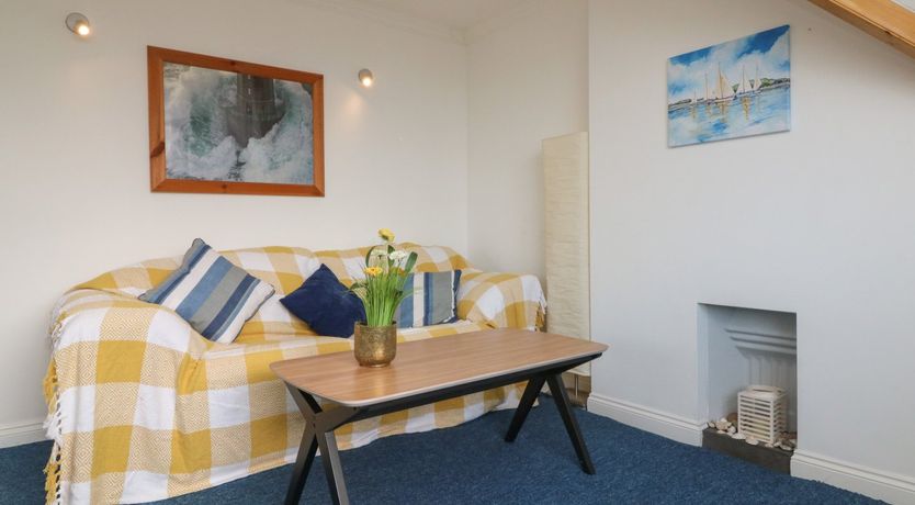 Photo of 5 Seymour Villas