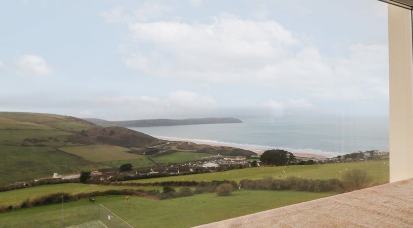 Photo of 5 Seymour Villas