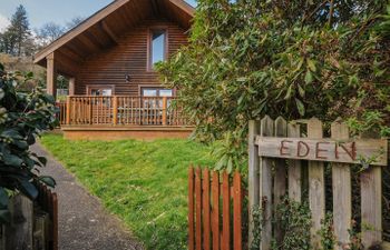 Eden Holiday Home