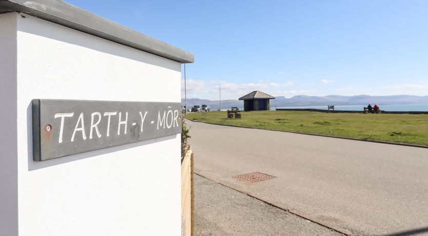 Photo of Tarth Y Mor