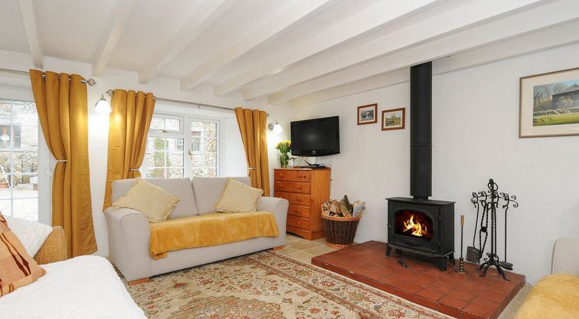 Photo of Henwood Barn