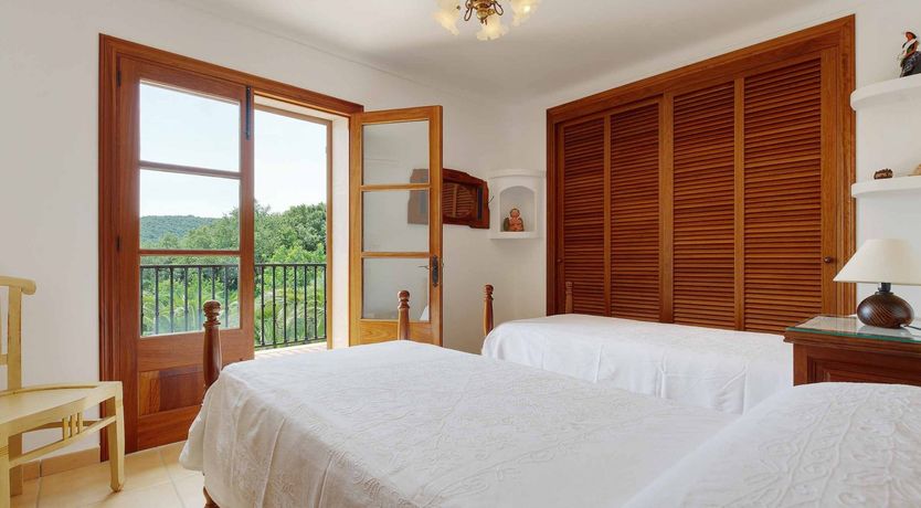 Photo of The Green Eye