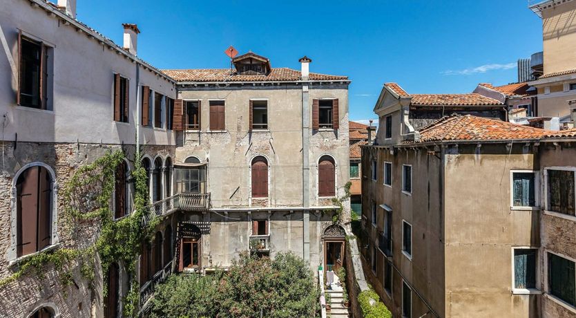 Photo of Butterfly Dance