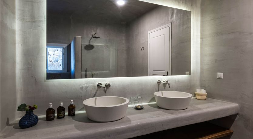 Photo of The Moon's Mirror