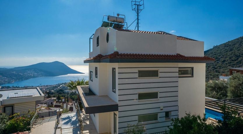 Photo of Serenity Hill