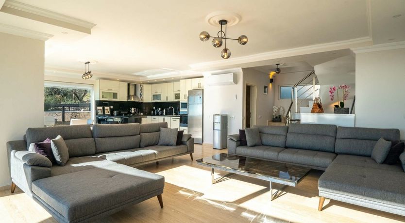 Photo of Serenity Hill