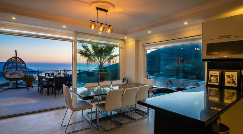 Photo of Serenity Hill