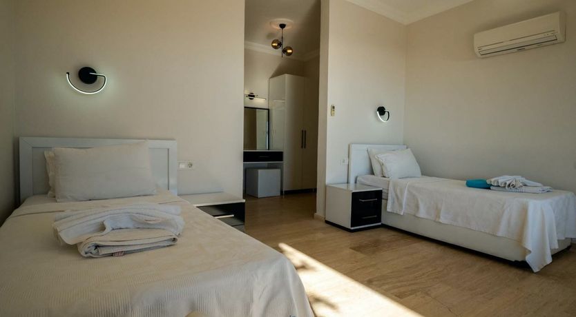 Photo of Serenity Hill