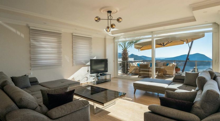 Photo of Serenity Hill