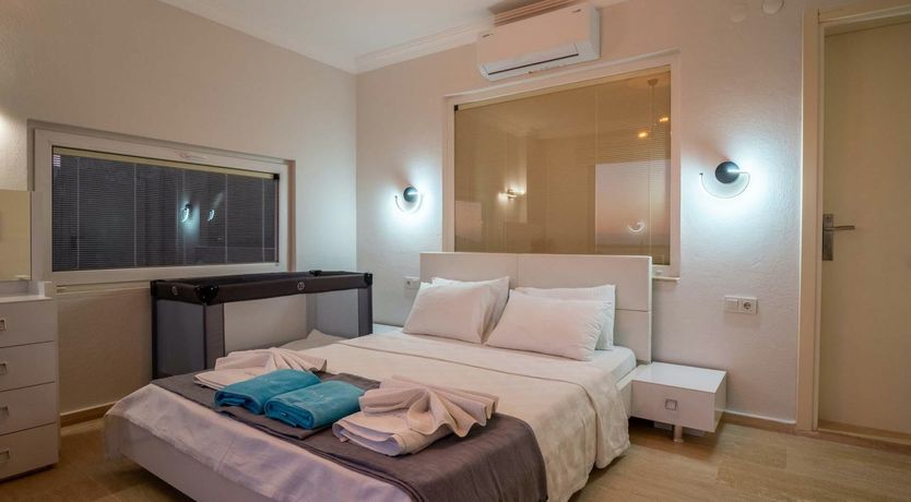 Photo of Serenity Hill