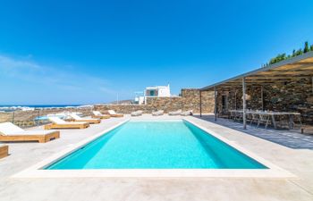 Aqua Dreams Villa