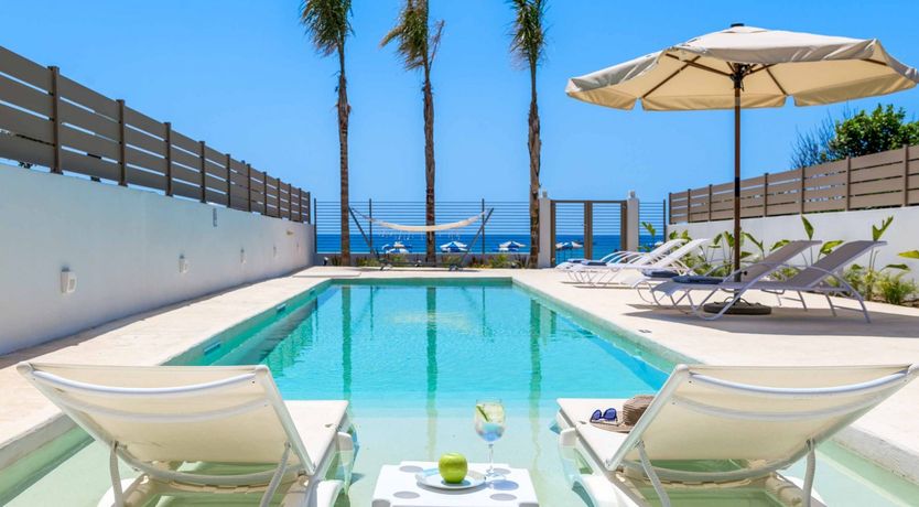 Photo of Rhythm of the Waves