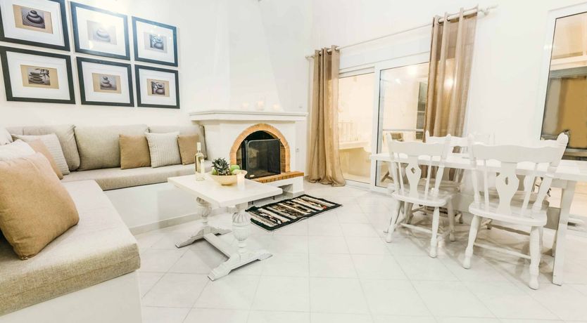 Photo of Rhythm of the Waves