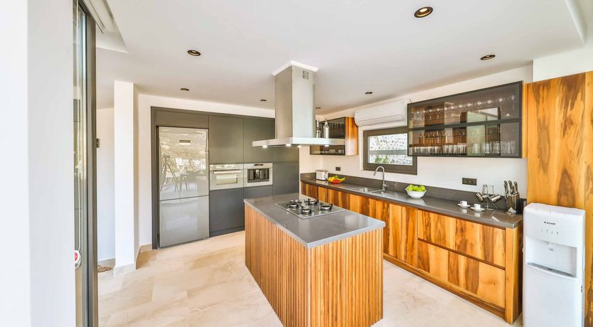 Photo of Bays & Beaches