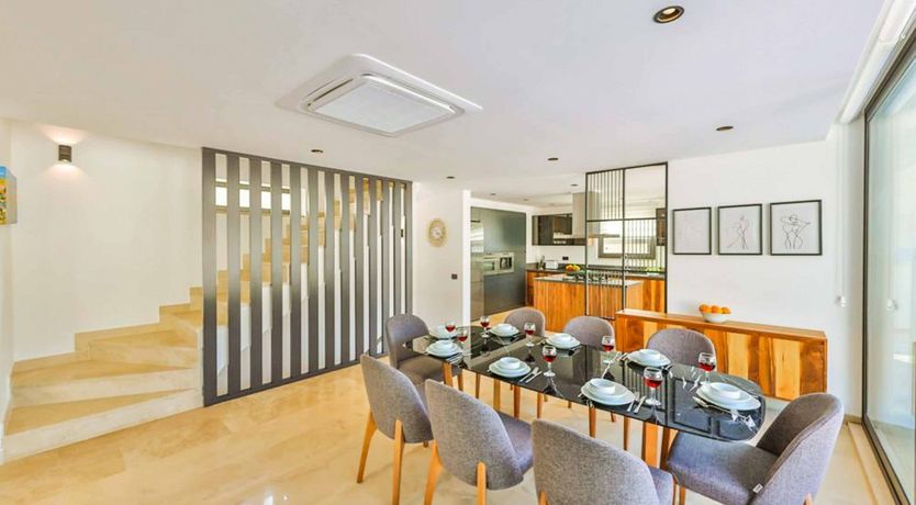 Photo of Delicate Rose