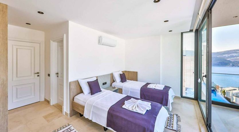 Photo of Delicate Rose