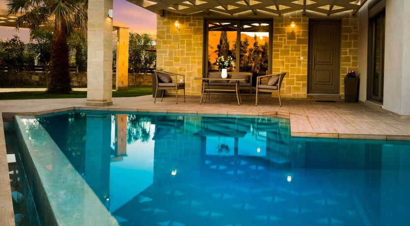 Photo of Dancing Moon