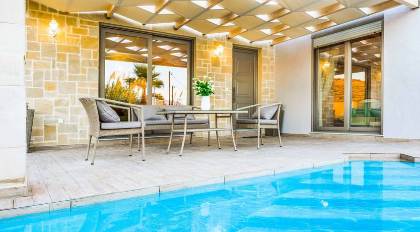 Photo of Dancing Moon