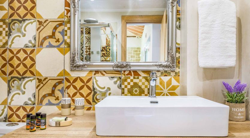 Photo of Dancing Moon