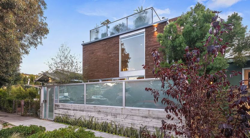 Photo of The Artist's Retreat