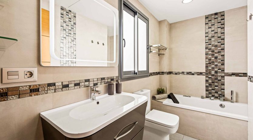 Photo of Soaring in the Sunshine