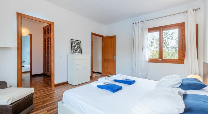 Photo of White Oak & Vine