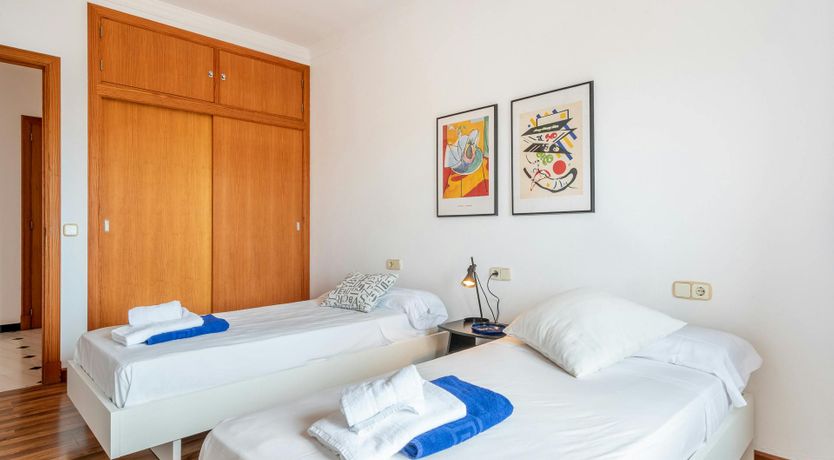 Photo of White Oak & Vine