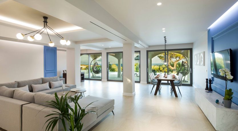 Photo of The Red Rose