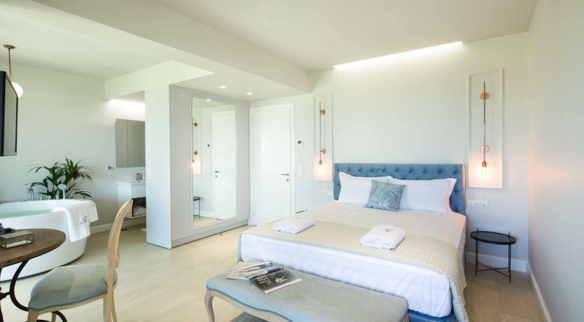 Photo of The Red Rose