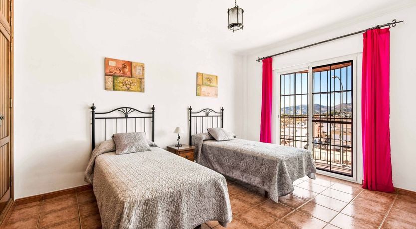 Photo of Terracotta & Fig