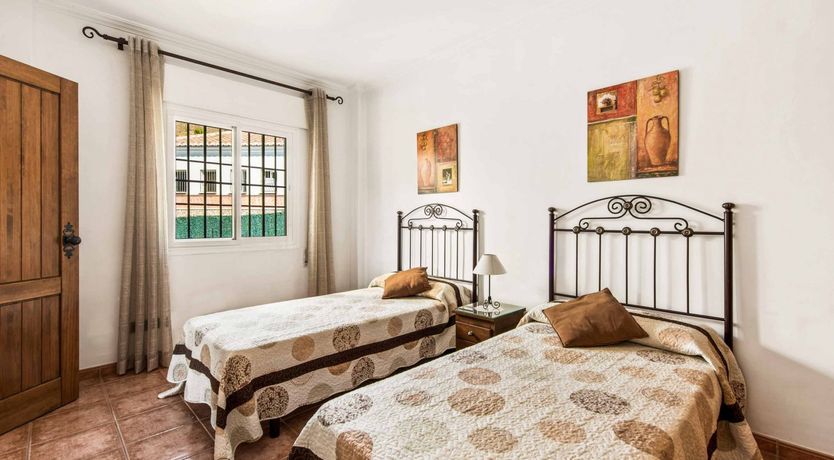 Photo of Terracotta & Fig