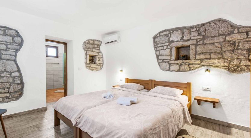 Photo of Empire of Serenity