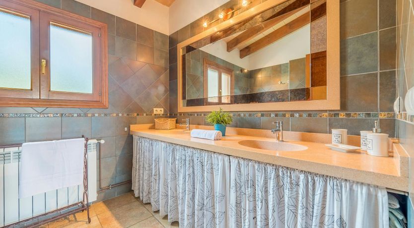 Photo of The Mountain Shade