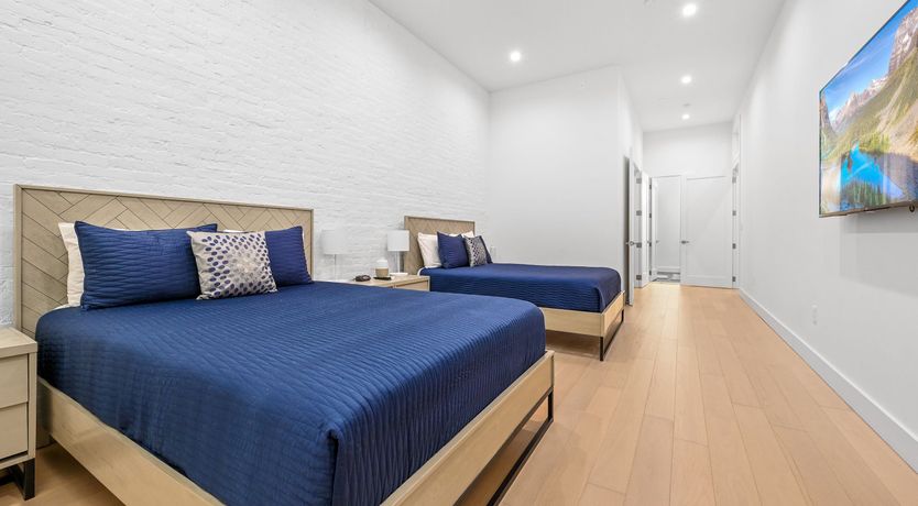 Photo of Living it Up