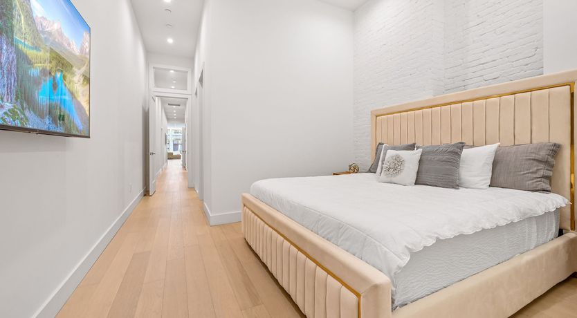 Photo of Living it Up