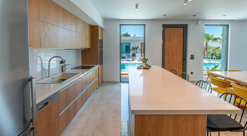 Photo of The Grecian Heart